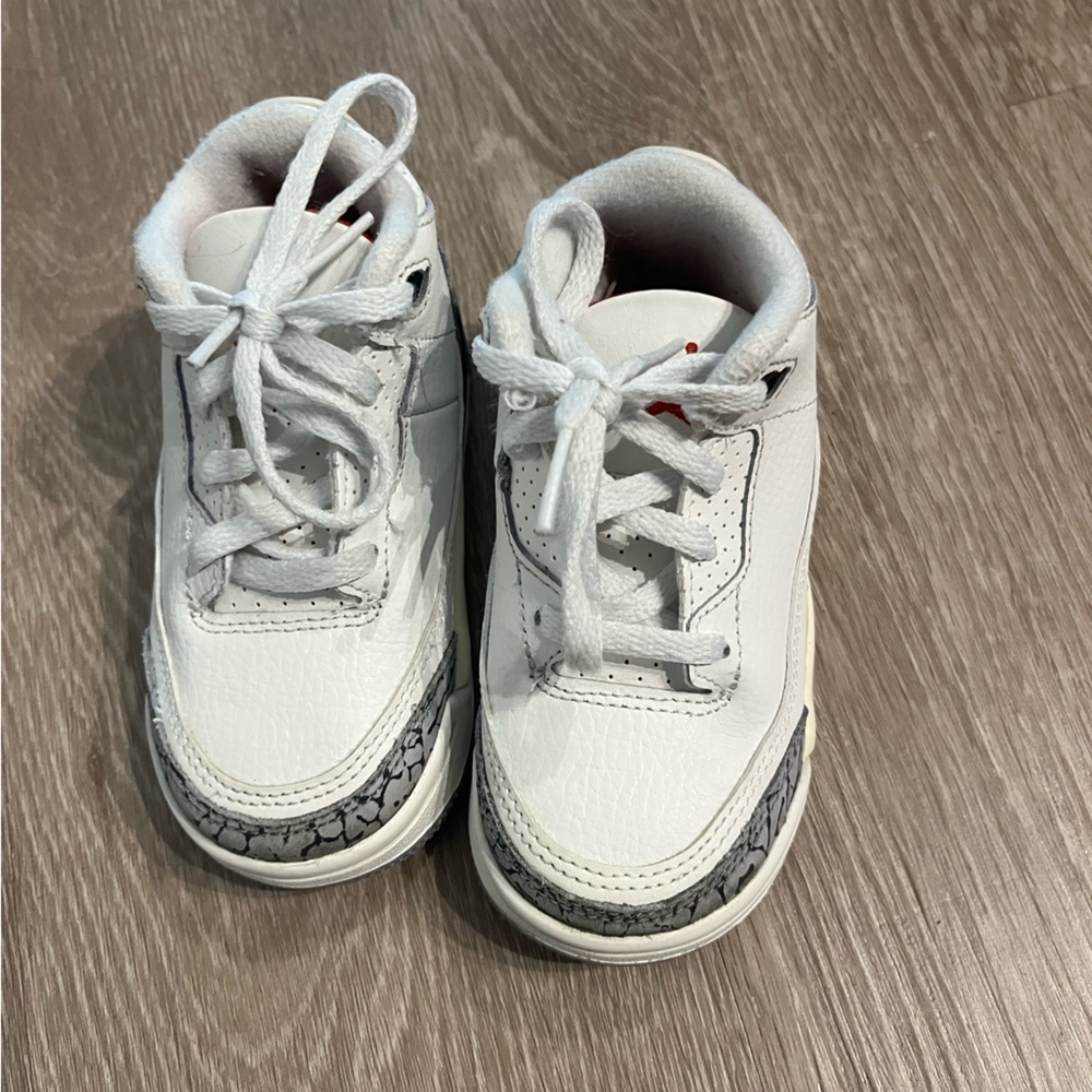 Jordan 3s